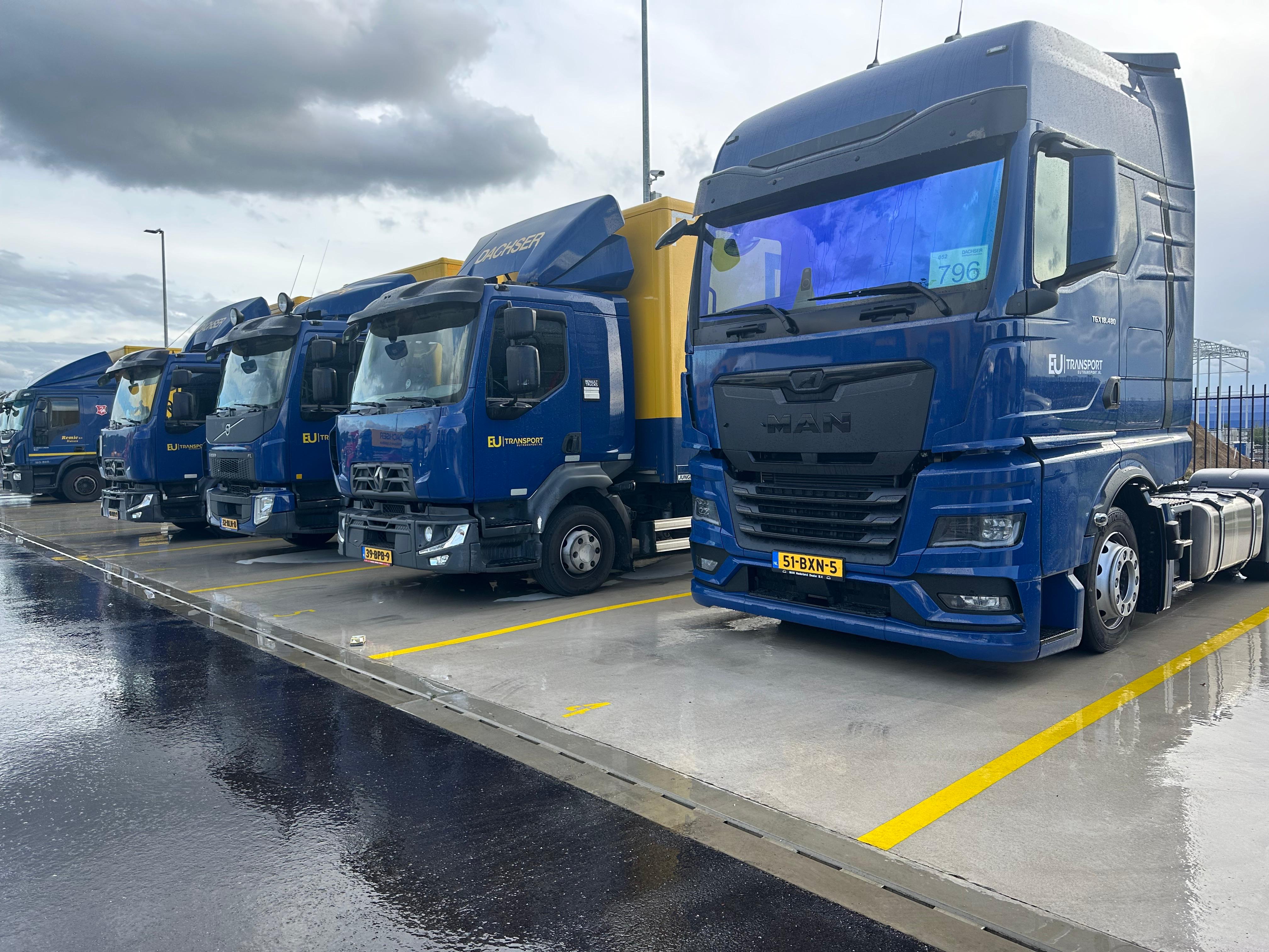 E&U Transport vrachtwagen uit Ede onderweg